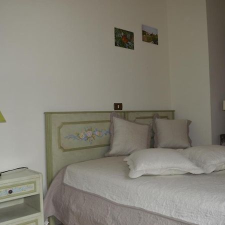 Casa Iliana Apartment Viareggio Luaran gambar
